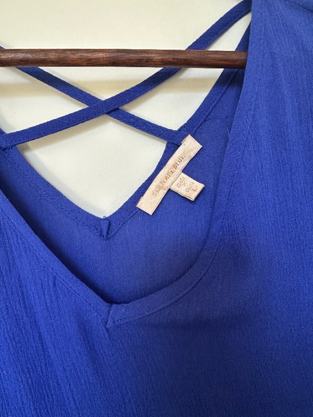 Skies Are Blue Royal Blue Lace Hem 3/4 Sleeve Top with Criss Cross Back Size L - Picture 2 of 3